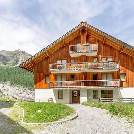 L'oural Apartment *